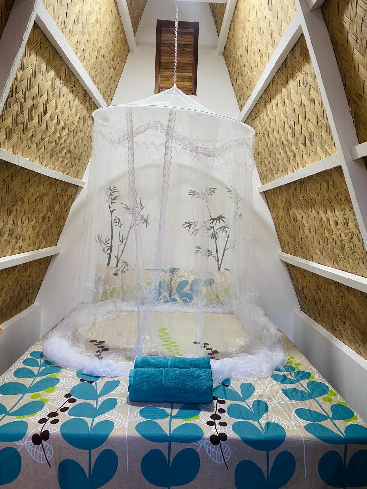 Happy Monkey Hostel El Nido Zewnętrze zdjęcie